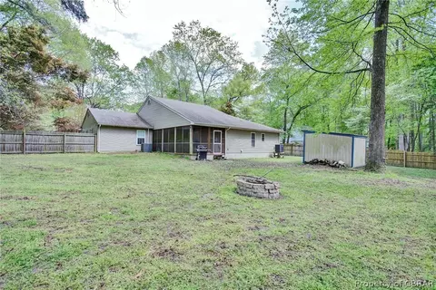 4398 Teal Cir, Gloucester, VA 23061 photo 27