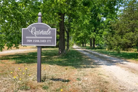 7351 Mcclellan Rd, Mechanicsville, VA 23111 photo 2