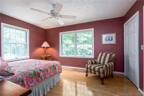 279 Peake Rd, Weems, VA 22576 photo 37