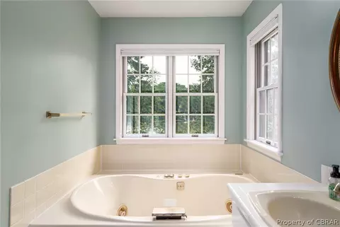 279 Peake Rd, Weems, VA 22576 photo 34