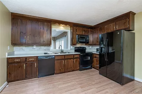 11420 Elshur Rd, Midlothian, VA 23112 photo 7