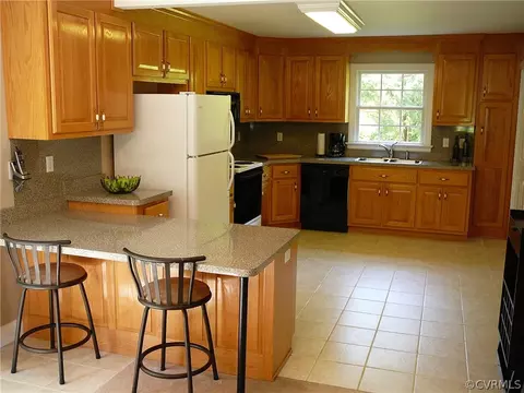6901 Pine Fork Rd, Quinton, VA 23141 photo 5