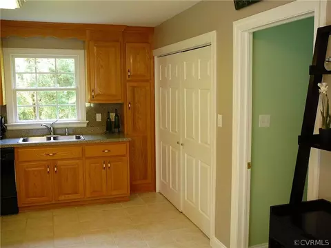 6901 Pine Fork Rd, Quinton, VA 23141 photo 9