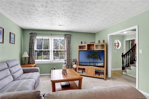 12 Westview Dr, Hampton, VA 23666 photo 9