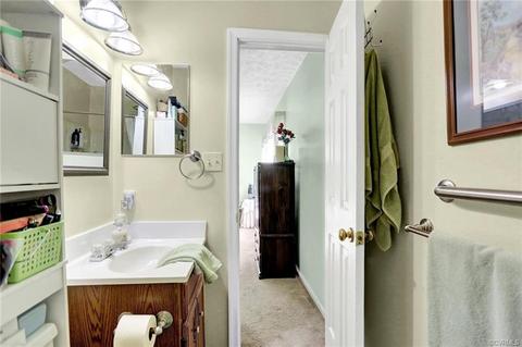 12 Westview Dr, Hampton, VA 23666 photo 32