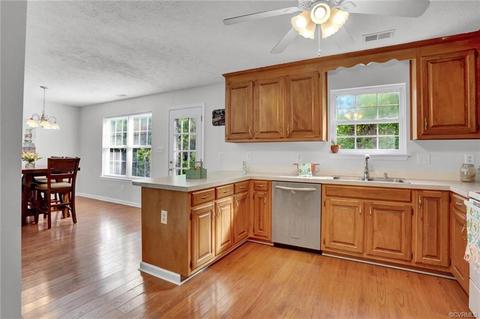 108 Rusty Ct, Williamsburg, VA 23185 photo 9