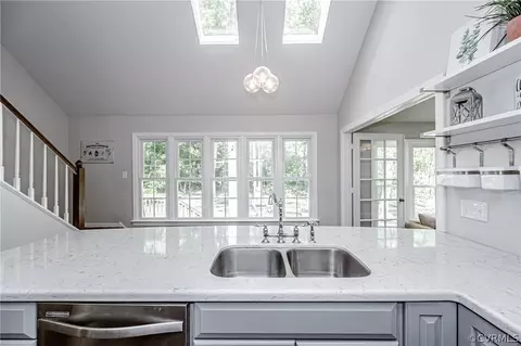 2501 Tanglebrook Rd, Midlothian, VA 23112 photo 7