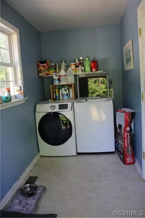 12222 Spiceley Rd, Ford, VA 23850 photo 17