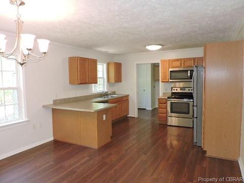 7593 Walnut Rd, Gloucester, VA 23061 photo 8