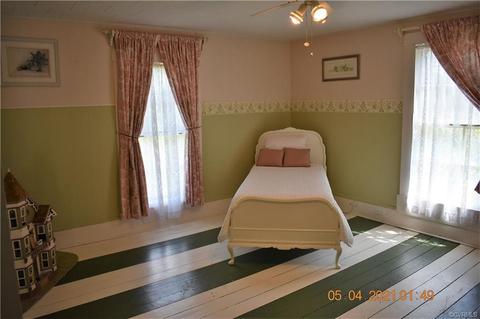 159 Mann Rd, Crewe, VA 23930 photo 23