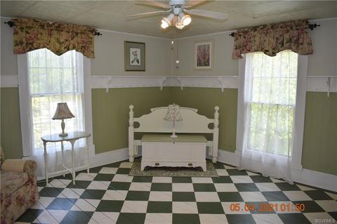 159 Mann Rd, Crewe, VA 23930 photo 24