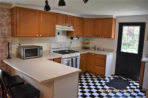 159 Mann Rd, Crewe, VA 23930 photo 12