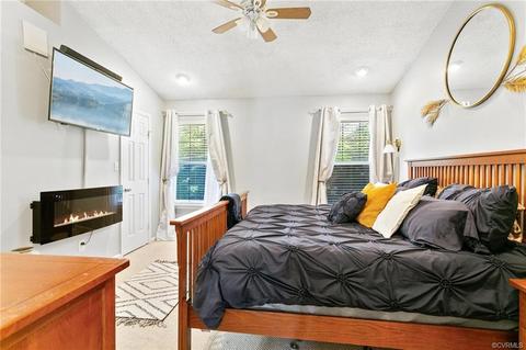 172 Corwin Cir, Hampton, VA 23666 photo 13