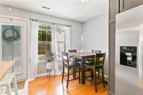 172 Corwin Cir, Hampton, VA 23666 photo 5