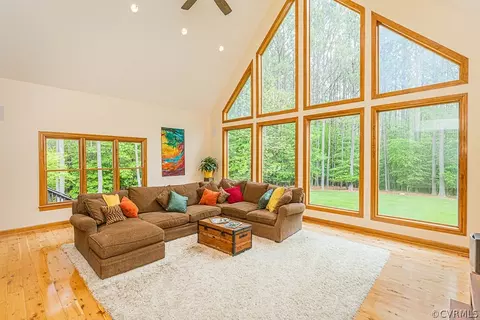 10480 Alpine Rd, Providence Forge, VA 23140 photo 9