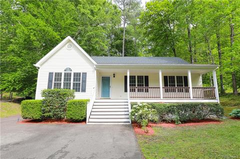 2607 Brookforest Rd, Midlothian, VA 23112 photo 1