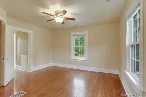 9008 Dutton Rd, North, VA 23128 photo 20