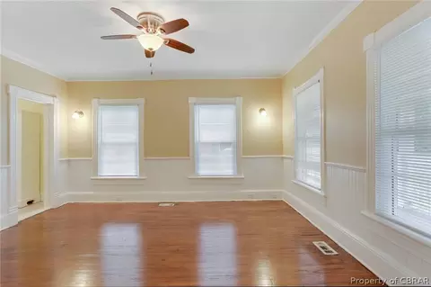 9008 Dutton Rd, North, VA 23128 photo 6