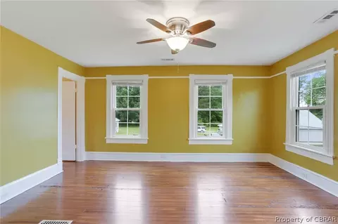 9008 Dutton Rd, North, VA 23128 photo 17