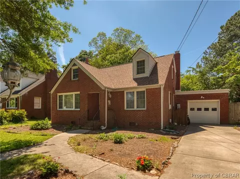 189 Commodore Dr, Norfolk, VA 23503 photo 1