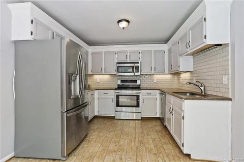 8207 Founders Mill Way, Gloucester, VA 23061 photo 10