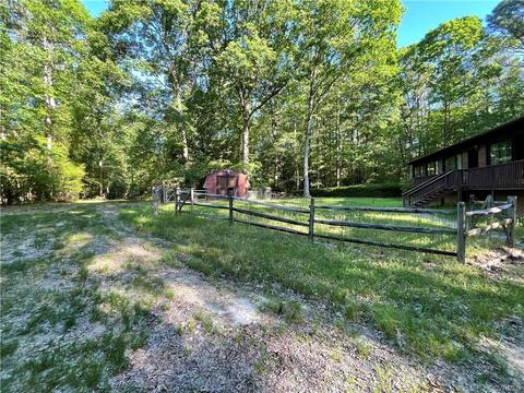7681 Beaver Dr, Gloucester, VA 23061 photo 12