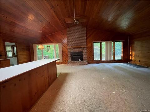 7681 Beaver Dr, Gloucester, VA 23061 photo 14