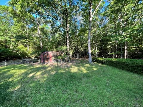 7681 Beaver Dr, Gloucester, VA 23061 photo 4