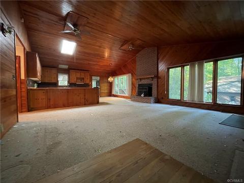 7681 Beaver Dr, Gloucester, VA 23061 photo 13