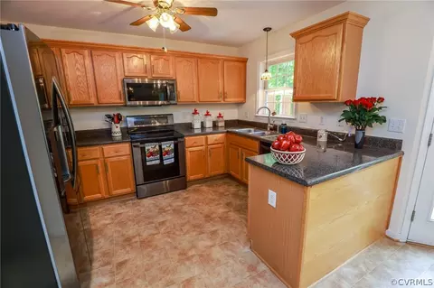 5406 Beaver Spring Rd, Midlothian, VA 23112 photo 13
