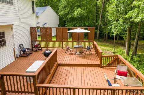 5406 Beaver Spring Rd, Midlothian, VA 23112 photo 3