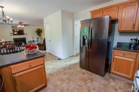 5406 Beaver Spring Rd, Midlothian, VA 23112 photo 14