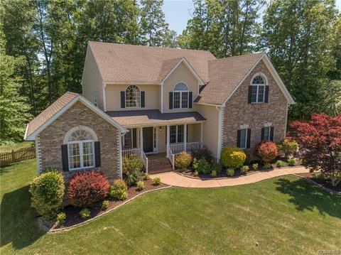 8024 Longfellow Pl, Midlothian, VA 23112 photo 1