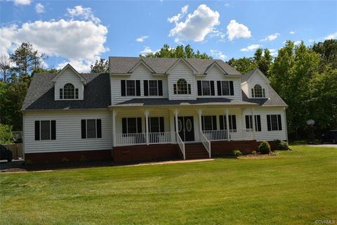 631 Greyshire Dr, Chester, VA 23836 photo 1