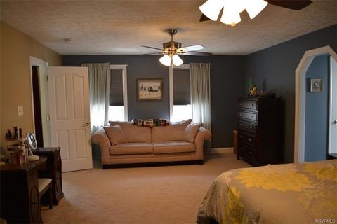 631 Greyshire Dr, Chester, VA 23836 photo 13