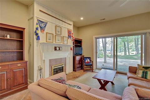 292 Tom Morris Dr, Weems, VA 22576 photo 40
