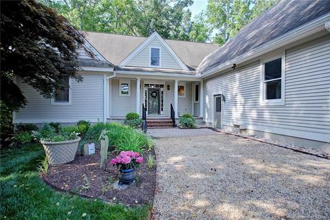 292 Tom Morris Dr, Weems, VA 22576 photo 3