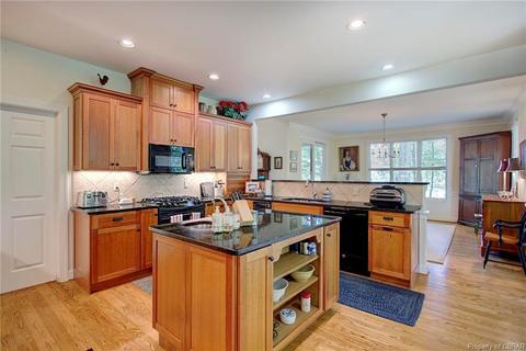 292 Tom Morris Dr, Weems, VA 22576 photo 22