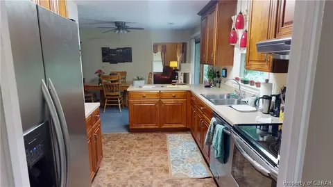 5551 Hickory Fork Rd, Gloucester, VA 23061 photo 16