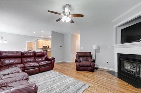 14237 Beachmere Dr, Chester, VA 23831 photo 12