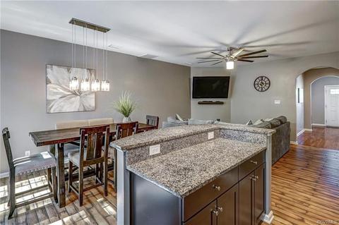 441 Creekwillow Dr, Midlothian, VA 23113 photo 14
