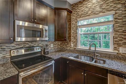 441 Creekwillow Dr, Midlothian, VA 23113 photo 12