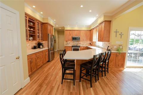 2420 Chartstone Dr, Midlothian, VA 23113 photo 9