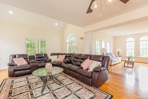 14307 Riverdowns South Dr, Midlothian, VA 23113 photo 5