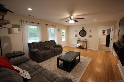 4817 Hickory Fork Rd, Gloucester, VA 23061 photo 8