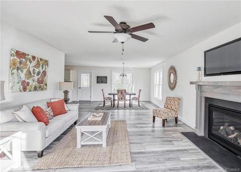 3015 Preston Park Ter, Sandy Hook, VA 23153 photo 6