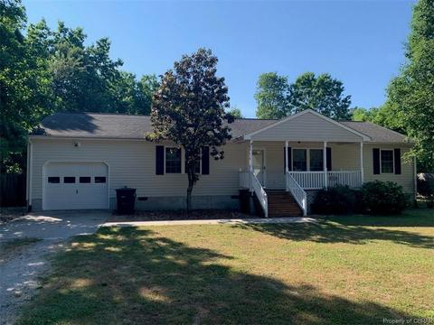 12441 Pine Trl, Gloucester, VA 23061 photo 1