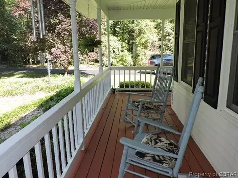 12474 Highgate Ln, Gloucester, VA 23061 photo 5