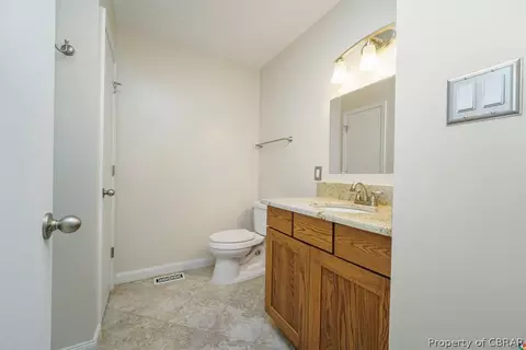 6936 Seawell Ave, Gloucester, VA 23061 photo 14