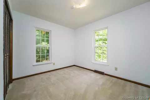 6936 Seawell Ave, Gloucester, VA 23061 photo 19